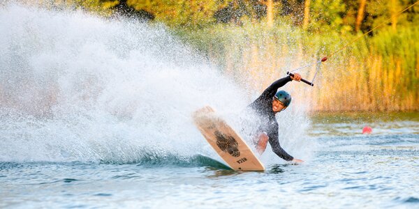 Zaži adrenalínový wakeboarding na Zlatých Pieskoch