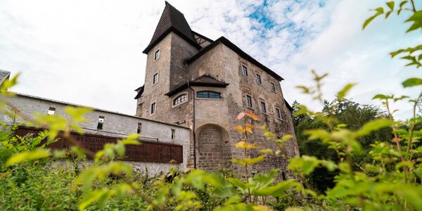 Pobyt na hrade Vildštejn pre pár aj rodinu