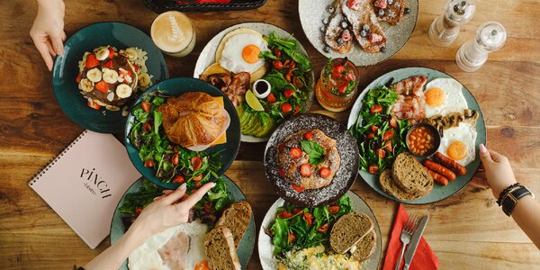 Sladké aj slané raňajky v očarujúcom bistre s kávou alebo čajom