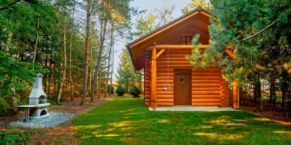 Zrub pri lese: krb, horúca sprcha aj vonkajší gril
