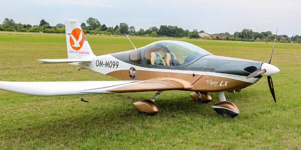 Zážitkový let lietadlom Viper SD4 s možnosťou pilotovania