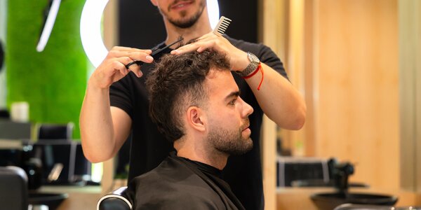Pánsky strih aj úprava brady v BEGENTLEMAN BARBER & STORE