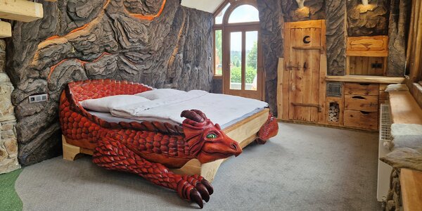 Peklo Čertovina: VIP apartmán s vírivou vaňou, strava, animácie