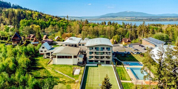 4* rezort pri Oravskej priehrade: bazény, saunový svet aj športoviská
