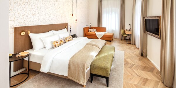 Romantika v krásnom hoteli v srdci Krumlova s raňajkami