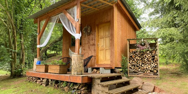 Pobyt v tiny house v Podkrkonoší aj súkromná sauna