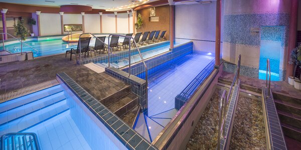 Pobyt v Dunajskej Strede so stravou: neobmedzené bazény a sauny