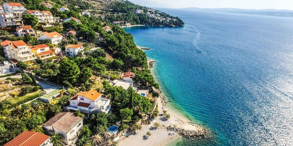 Týždeň na Omišskej riviére: ubytovanie pri pláži až pre 6 osôb