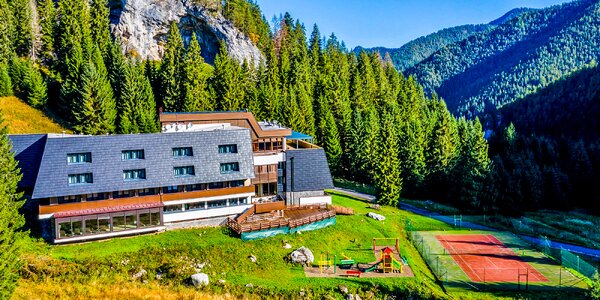 Pobyt v Nízkych Tatrách: polpenzia, wellness aj bazén