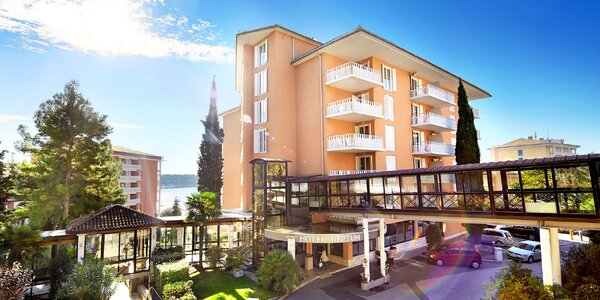 4* pobyt v Portoroži: jedlo, bazény, pláž, dieťa zdarma