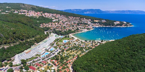 Chorvátsky Rabac: mobilné domy až pre 4 osoby, možnosť stravy