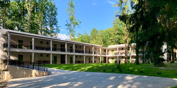 Pobyt plný aktivít v tichom prostredí: polpenzia aj športoviská a hry pre dospelých i deti