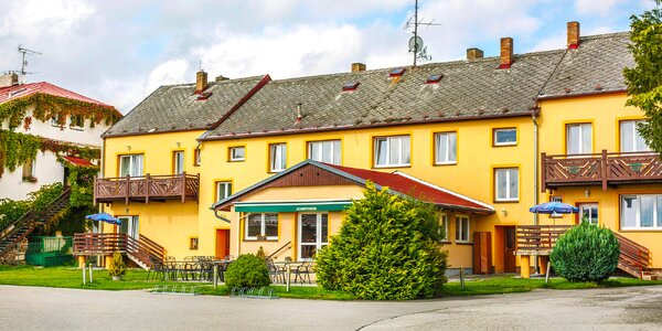 Dovolenka pri Lipne: možnosť raňajok, šport aj výlety