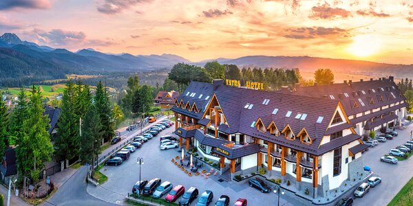 Najvyššie položený hotel v Zakopanom s panoramatickými výhľadmi, stravou a wellness