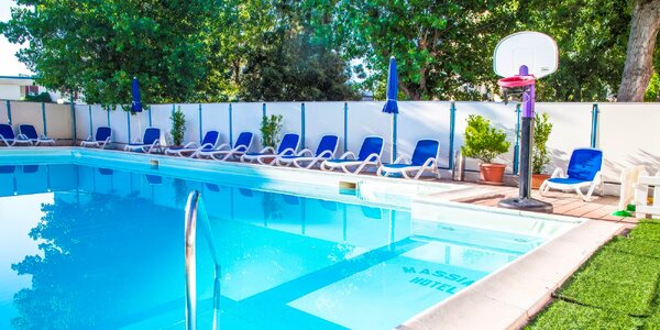 Jadranská riviéra pri Rimini: strava, pláž aj bazén