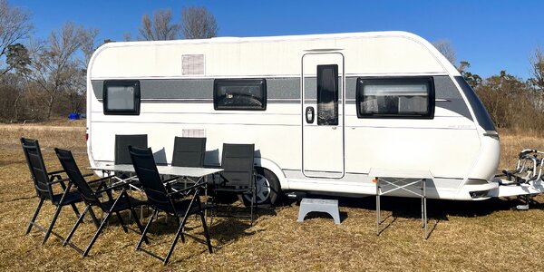 Prenájom karavanu pre 6 osôb s De Luxe výbavou