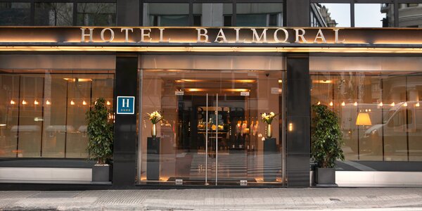 Barcelona: 4* hotel s raňajkami a saunou