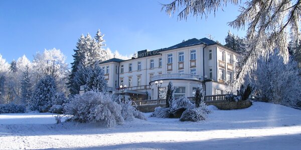 4* hotel v Mariánkach: jedlo, bazén aj procedúry