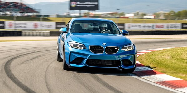 Adrenalínová jazda snov: Ford Mustang GT, Porsche Cayman S, BMW M2 či Toyota Celica GT-Four