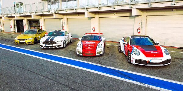 Jazda na okruhu SLOVAKIA RING: na výber zo štyroch áut