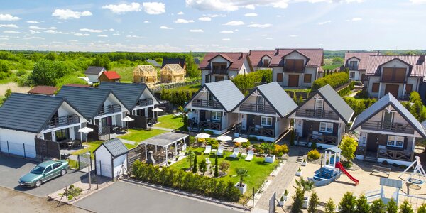 Prázdninové domy pri Balte pre 7 osôb: vírivka aj bazén