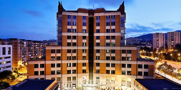 Moderný 4* hotel v Barcelone s raňajkami