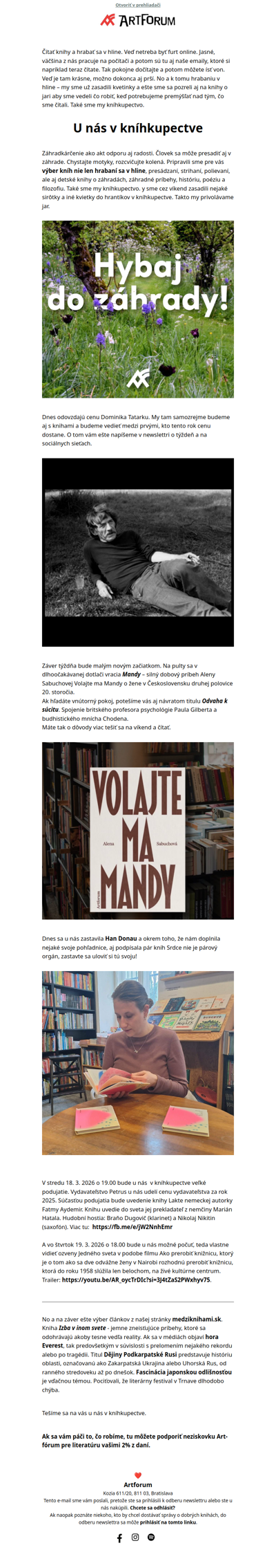 Čítať knihy a hrabať sa v hline.