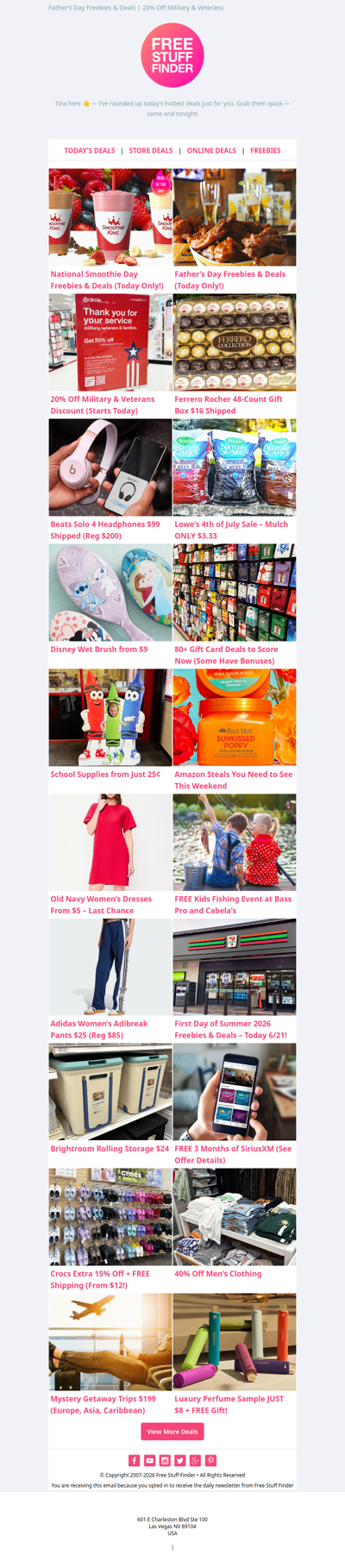 🍓 Freebies & Deals on National Smoothie Day!