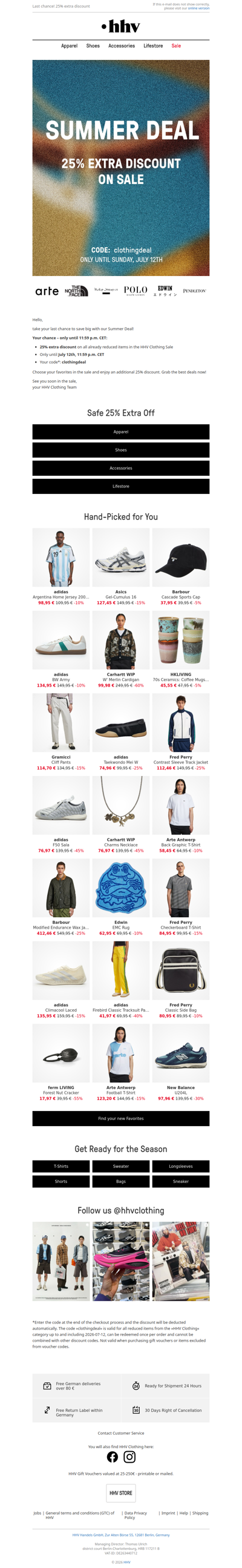 Only until 11:59 p.m. CET - 25% extra discount on Clothing sale!