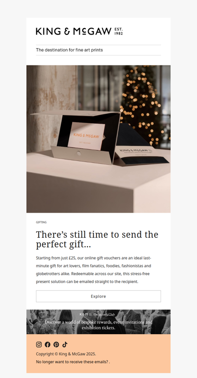 A last minute gift for every art lover