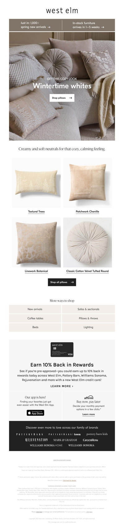 Pillows in creamy hues